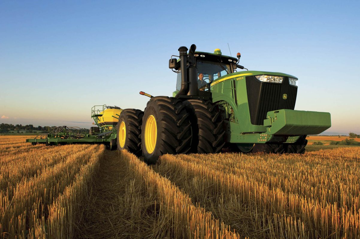 John Deere - A Comprehensive Overview of the Agricultural Machinery Giant