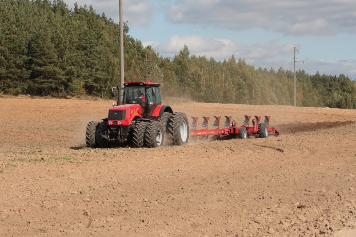 Minsk Tractor Works (MTZ): Belarusian Farming Powerhouse